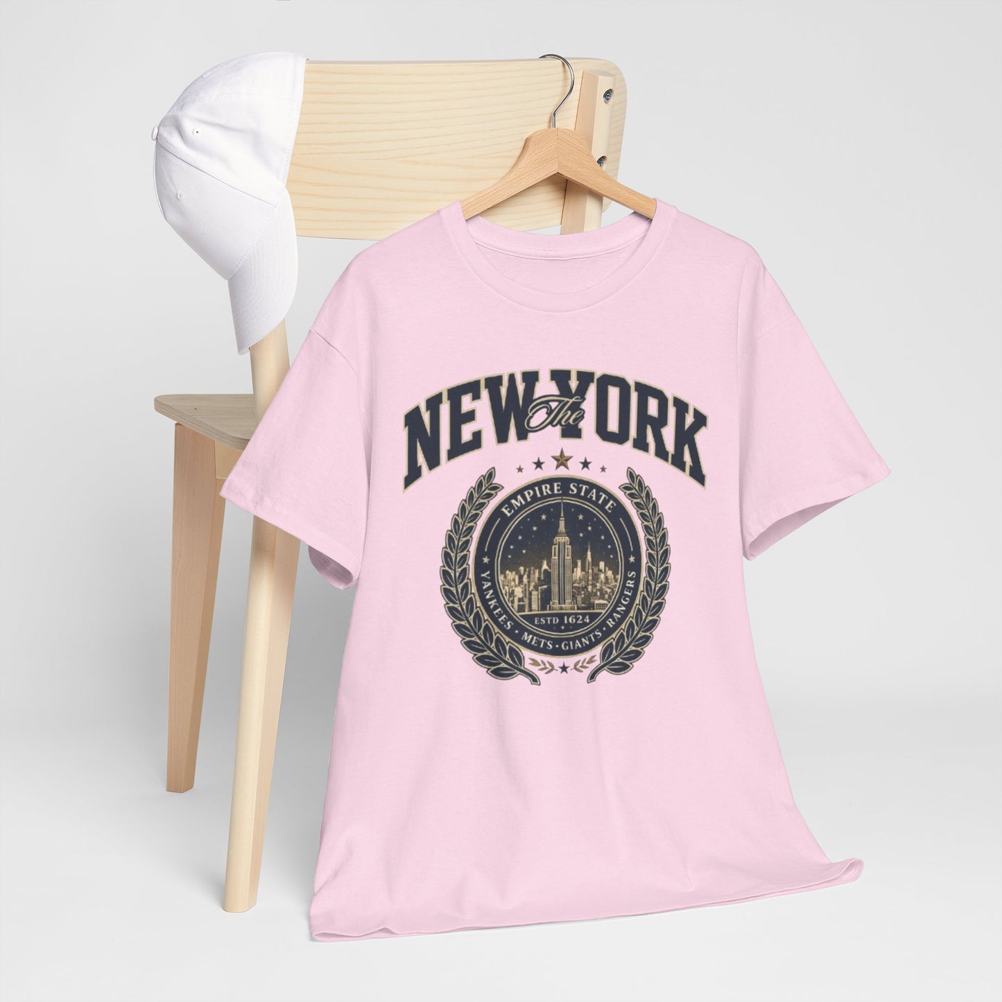 New York Vintage Crest Tee arched collegiate lettering t-shirt