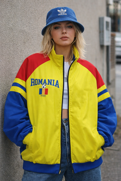 Romania football team Athletic Varsity Jacket – Classic Sports Style Streetwear Zip-Up Jacket