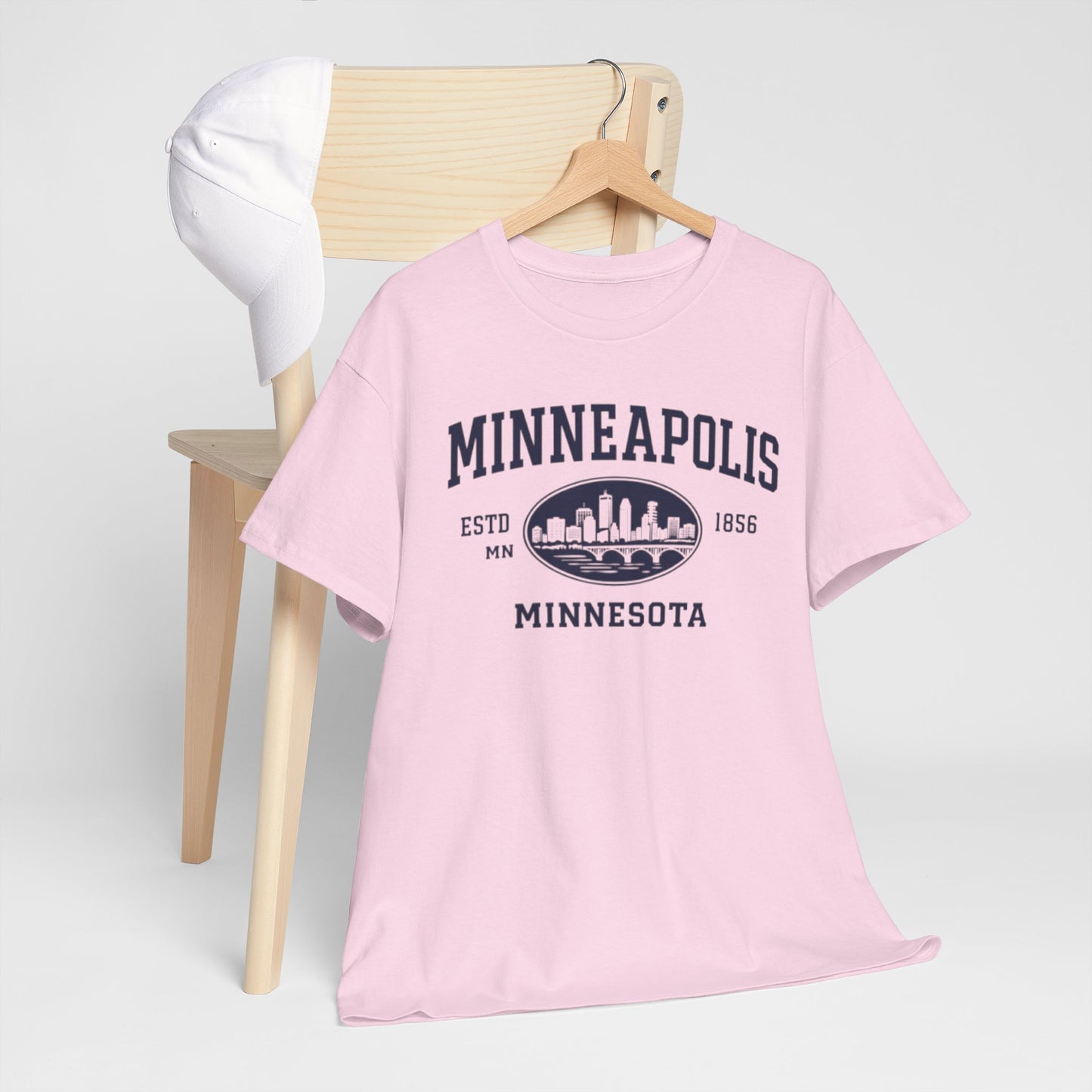 Minneapolis Minnesota Skyline Tee – Vintage City Graphic T-Shirt