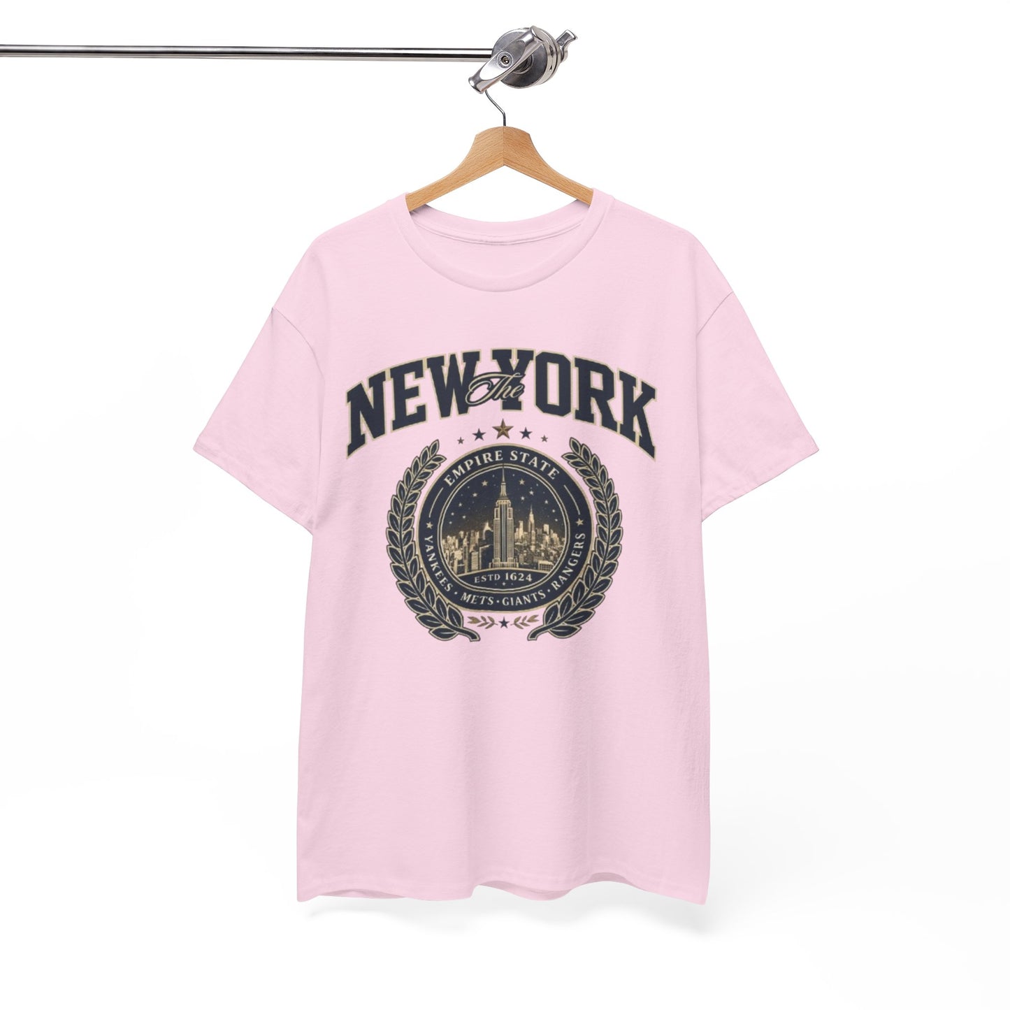 New York Vintage Crest Tee arched collegiate lettering t-shirt