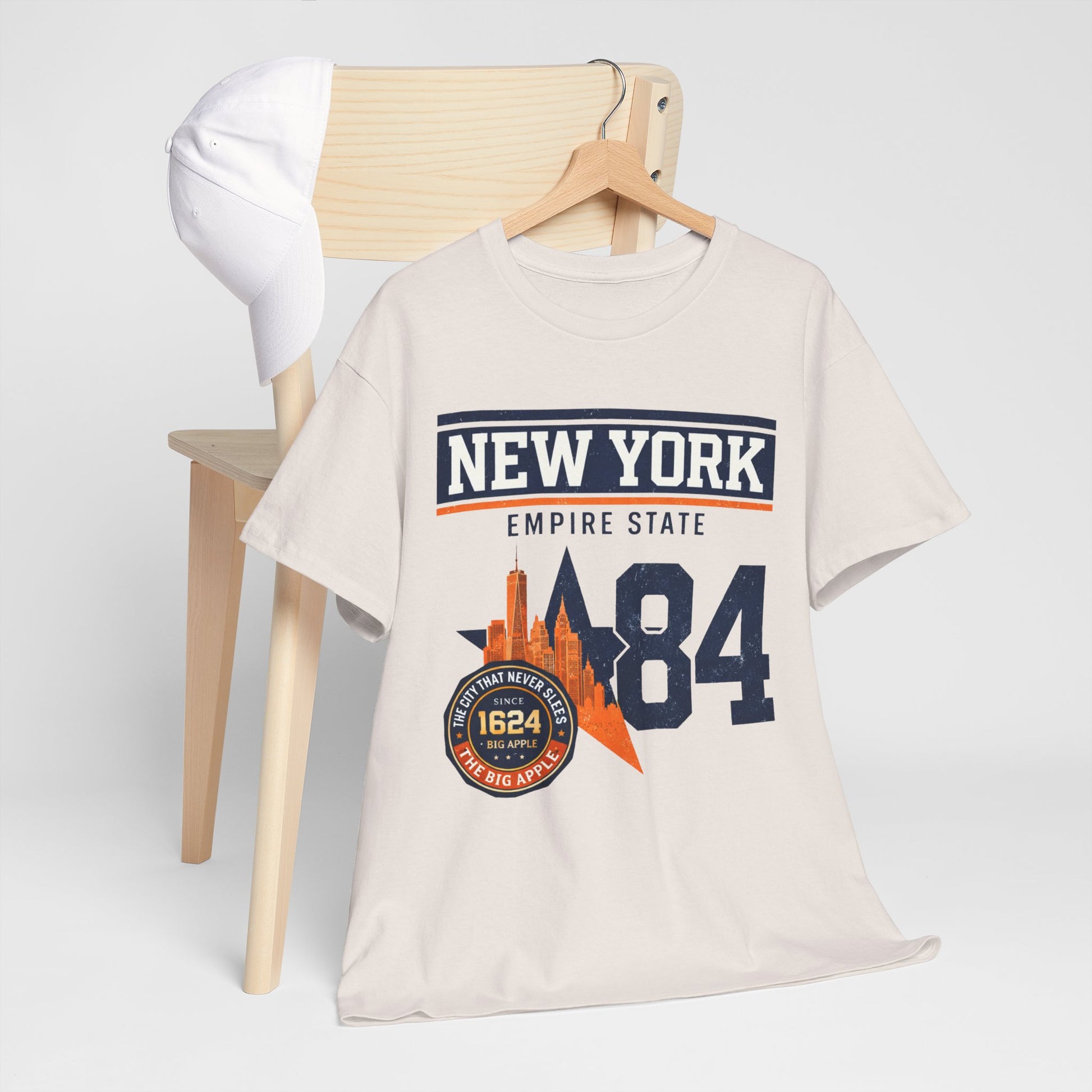 Light Gray New York Empire State '84 Graphic Tee — Vintage City Skyline T‑Shirt