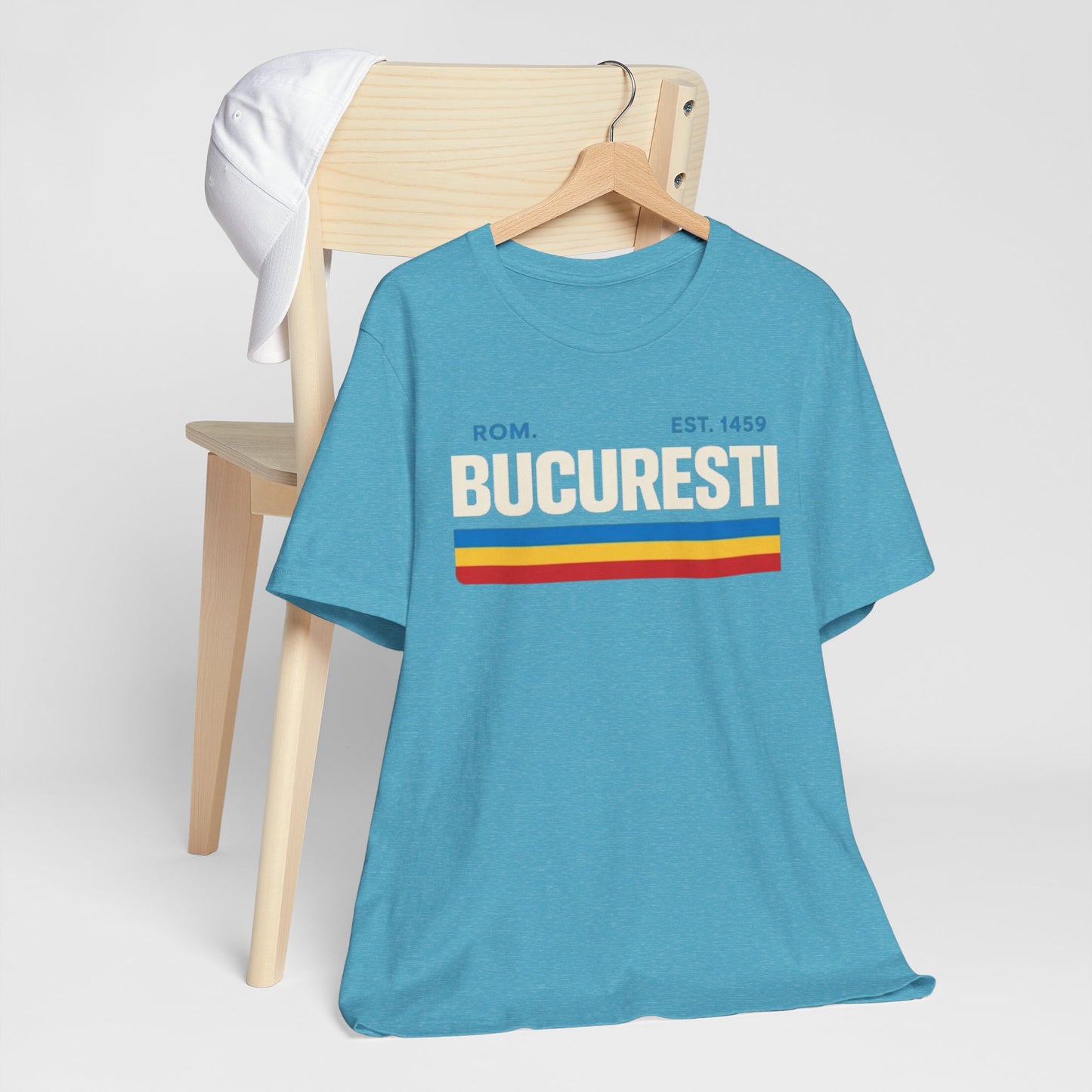 Cadet Blue Tricou retro cu dungi București — grafic vintage cu orașe din România