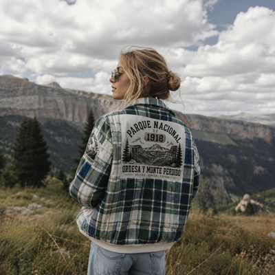 Chaqueta Cuadros Parque Nacional Ordesa y Monte Perdido, Chaqueta de Montaña, Ropa Senderismo, Regalo para Amantes de la Naturaleza