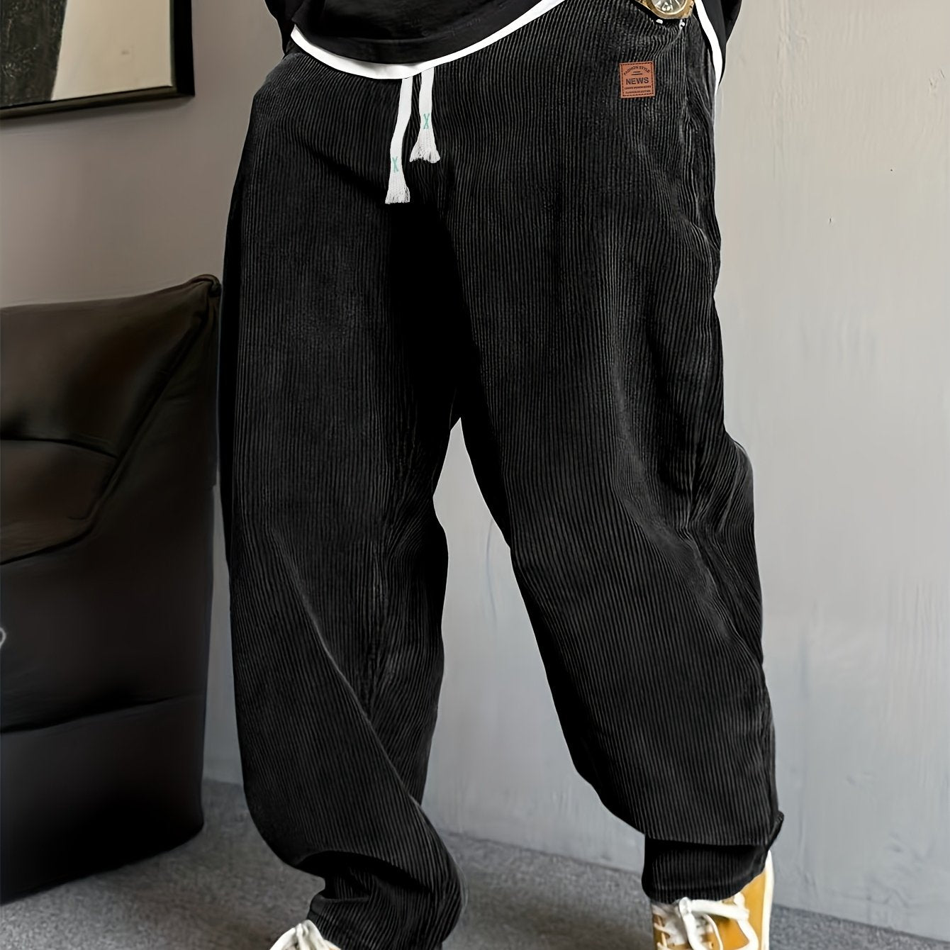 Black Men'S Corduroy Straight-Leg Pants | Drawstring Waist, Belt Closure, Comfortable And Versatile, Ideal For Fall/Winter
