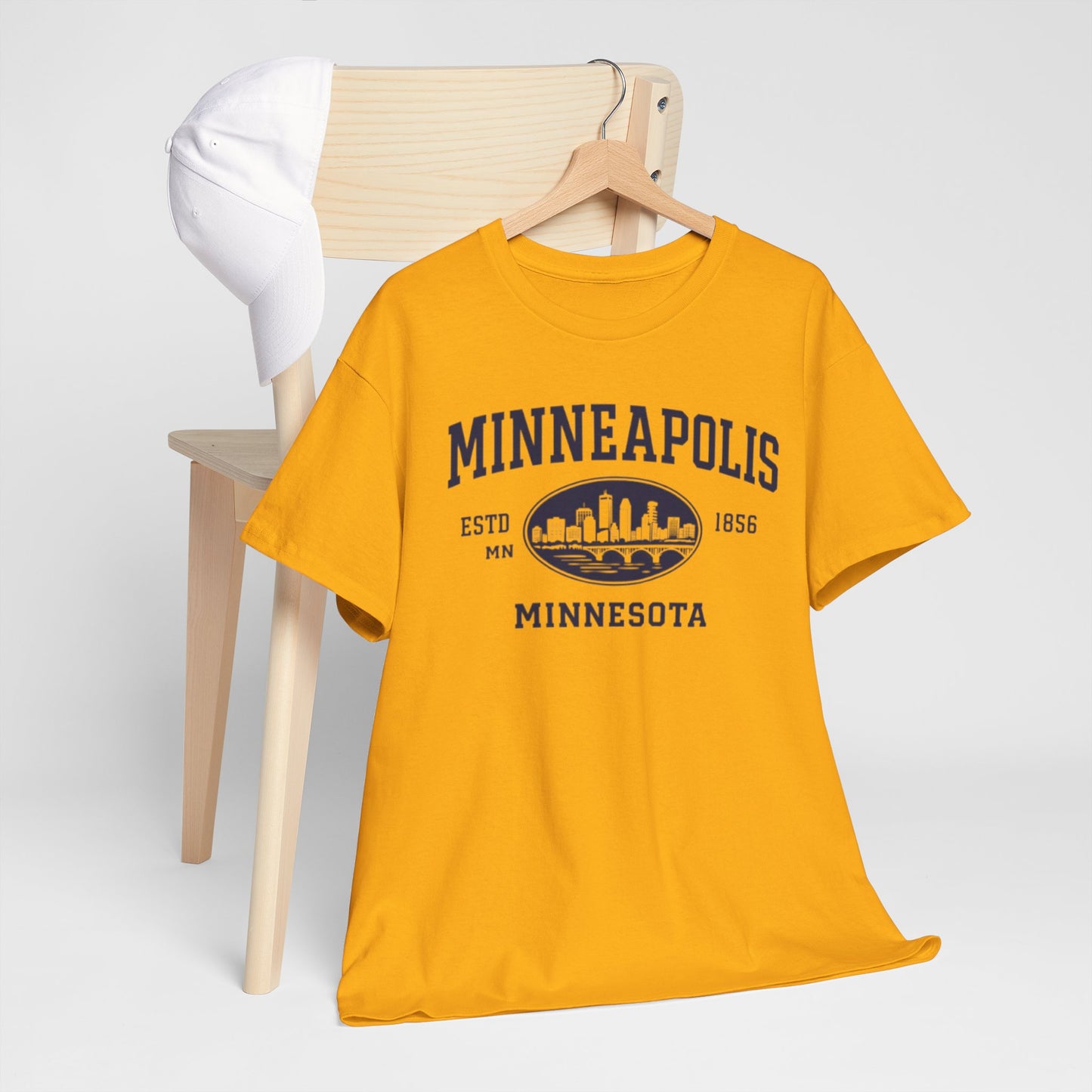 Minneapolis Minnesota Skyline Tee – Vintage City Graphic T-Shirt
