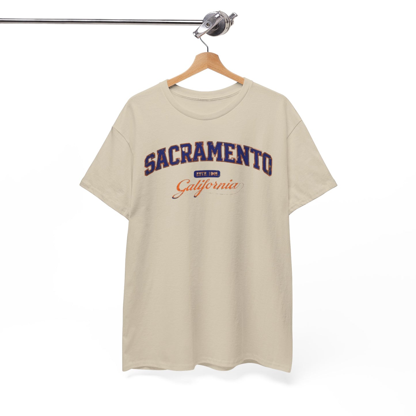 White Smoke Sacramento California Vintage Arch Tee — City  Graphic T-Shirt