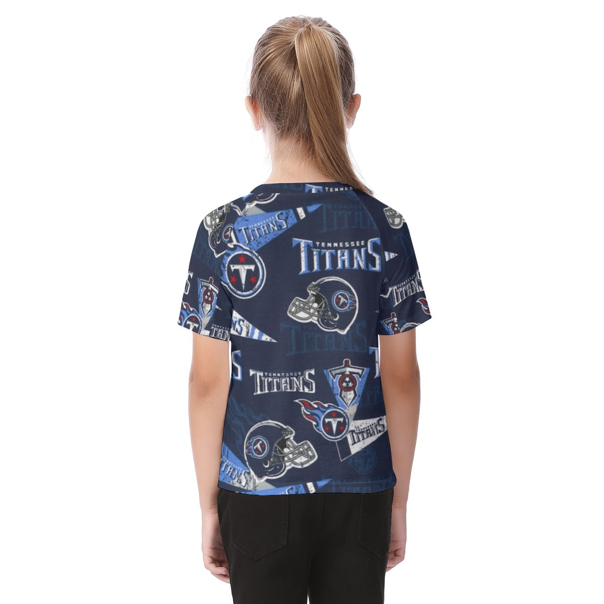 tennessee-titans-kids-t-shirt navy light blue football close-up design detail