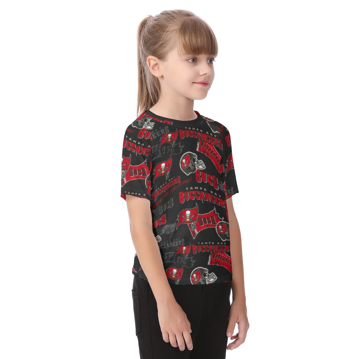 tampa-bay-buccaneers-kids-t-shirt red pewter football outfit detail