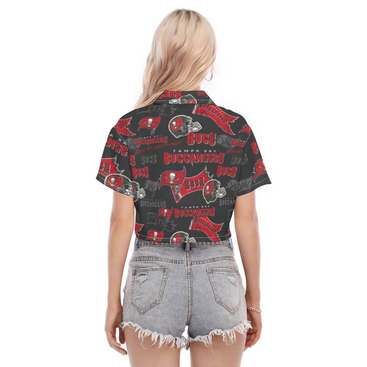 tampa-bay-buccaneers-womens-cropped-shirt red pewter football outfit side view