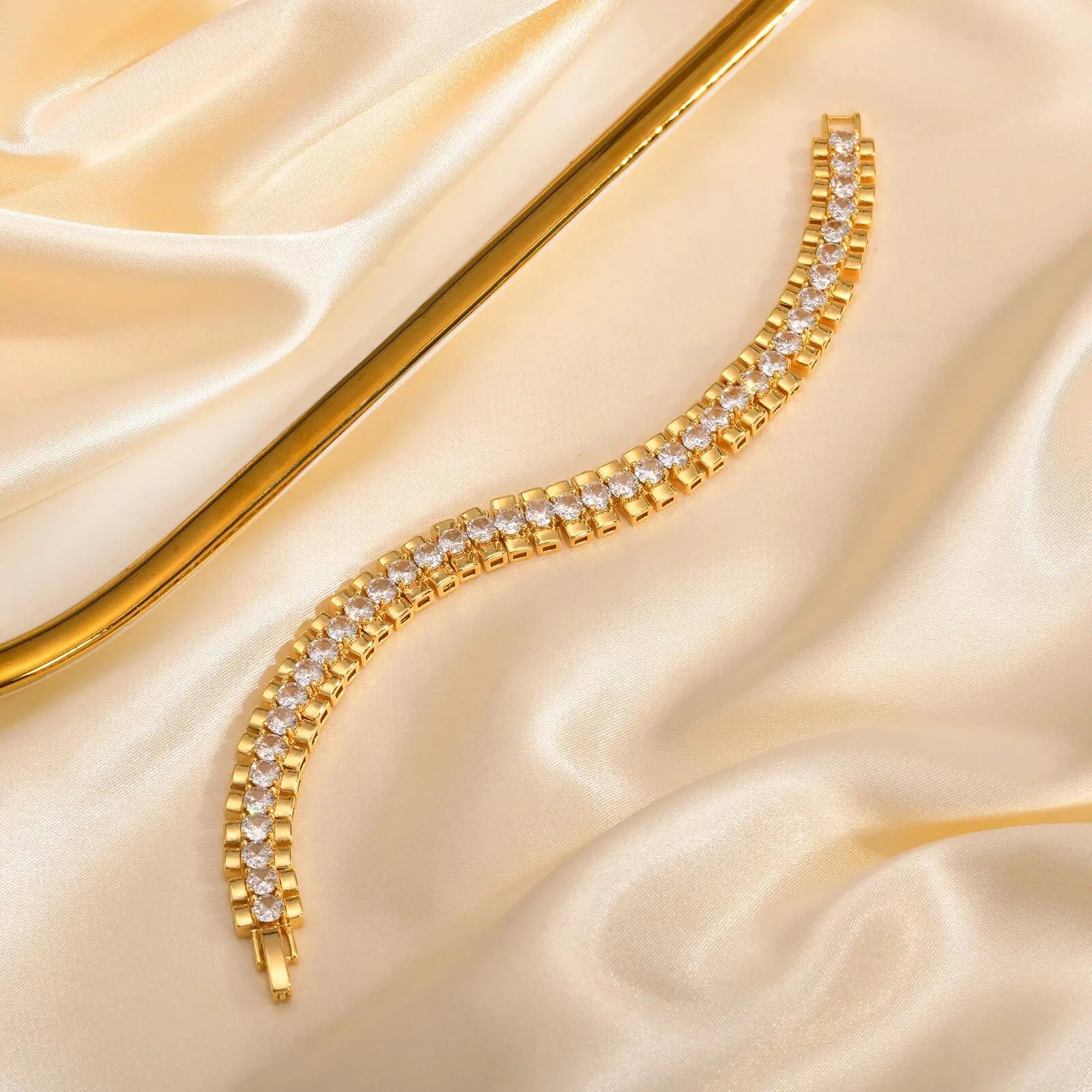 Wheat Paperclip Chain Bracelet 14K Gold Plated Cubic Zirconia Watch Strap Chunky Link Adjustable Stackable Jewelry For Women Girl Gift