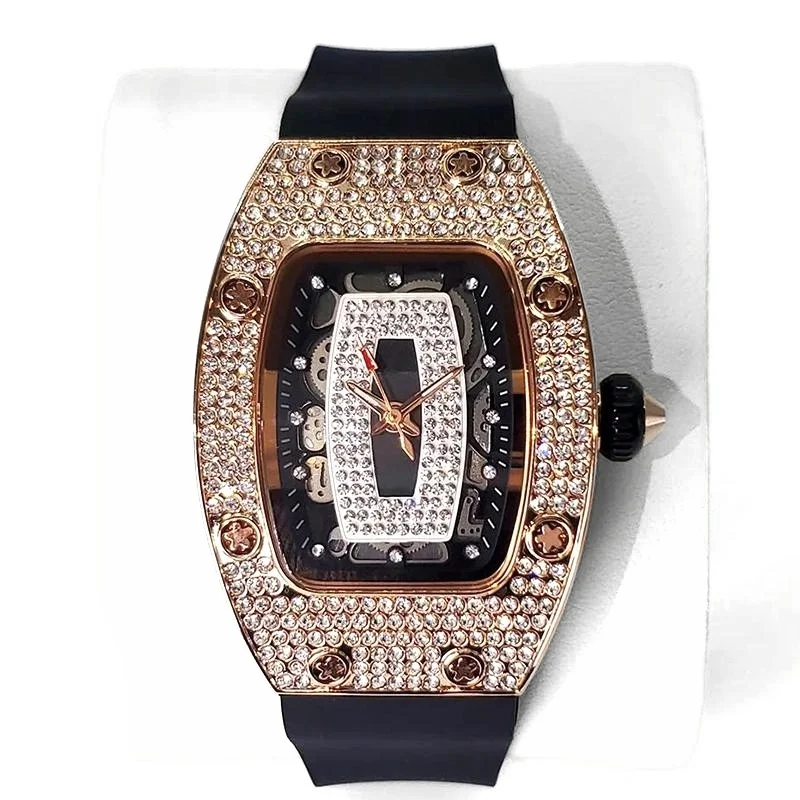 White Smoke 2025 Hot Selling Green Watch For Women Fashion Tonneau Quartz Clock Ladies Elegant Iced Diamond Jewelry Wrist Watch Girl Gift
