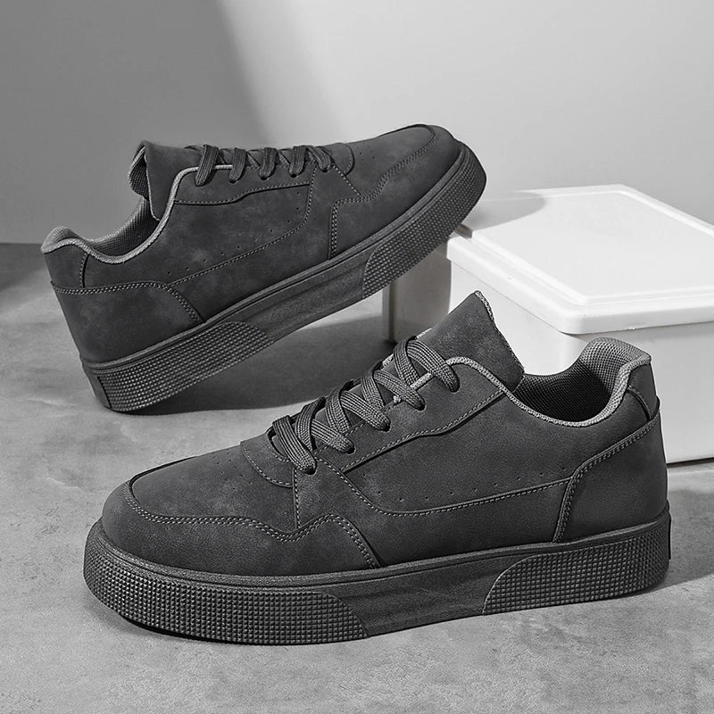 Men’s Minimalist Sneakers – Casual Streetwear Shoes